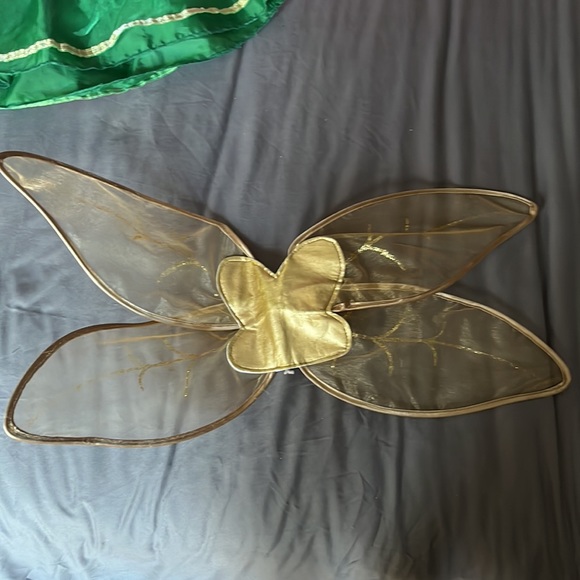 Children’s Fairy Costume with detachable wings and crown. Size 7/8 - Picture 4 of 8